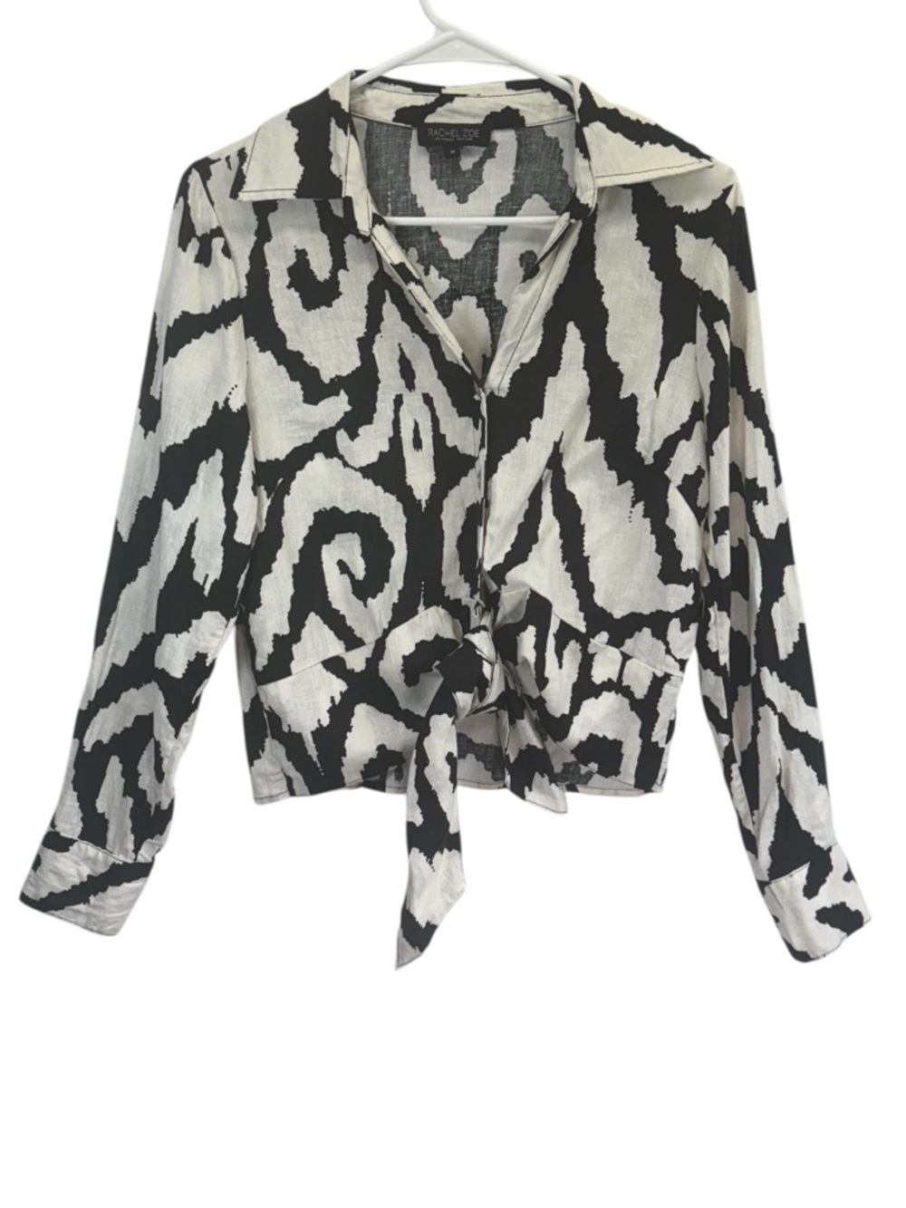 Rachel Zoe Black & White Abstract Tie-Front Button Down Shirt
Size M